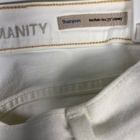 Citizens of Humanity Thompson White denim jeans | size 25 - Picture 3 of 6